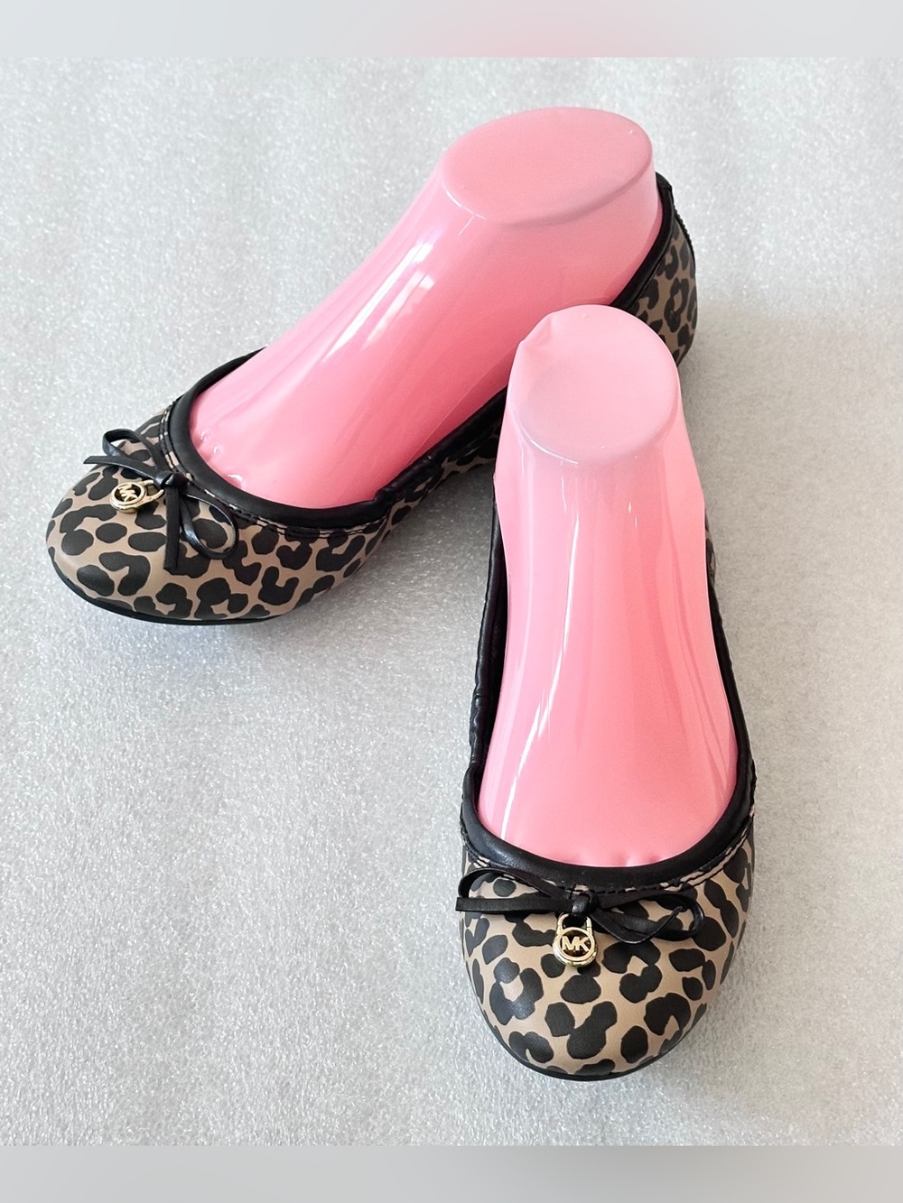 NWOT.  Michael Kors Leopard Print Ballet Flats in Brown and Black SZ 6.5M